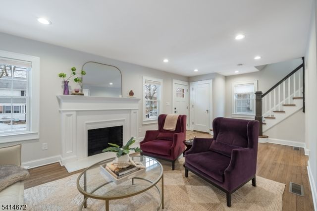 18 Kensington Ter, Maplewood Twp., NJ 07040