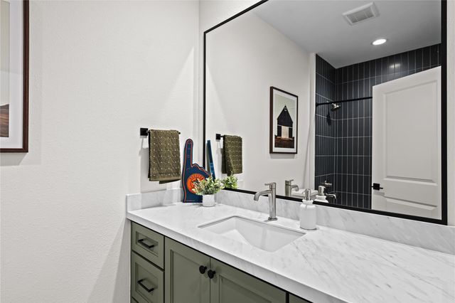 2125 Jacob Trail Court, Friendswood, TX 77546