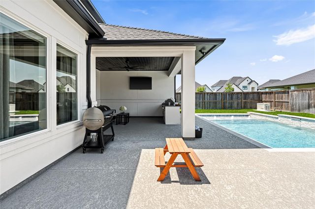 2125 Jacob Trail Court, Friendswood, TX 77546