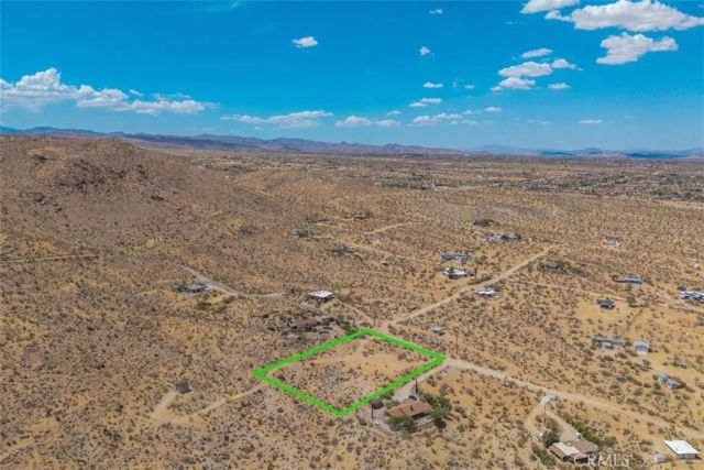 58701 Los Coyotes, Yucca Valley, CA 92284
