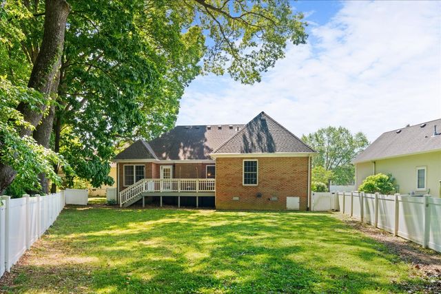113 Brookview Ct, Springfield, TN 37172