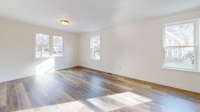 8 Haven St 1, Medway, MA 02053