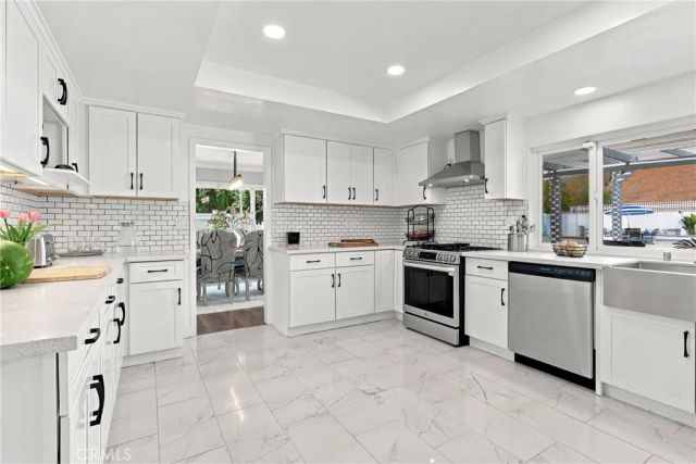 573 N Jalapa, Covina, CA 91724