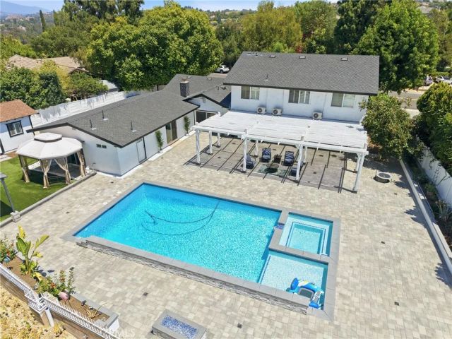 573 N Jalapa, Covina, CA 91724