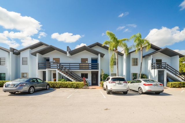 1831 SW Palm City Road C501, Stuart, FL 34994
