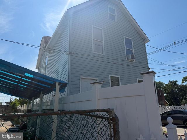 106 S 36TH ST, Camden, NJ 08105