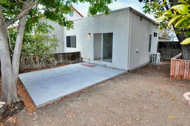 9990 Scripps Westview 57, San Diego, CA 92131