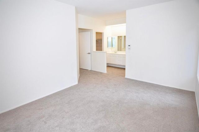 9990 Scripps Westview 57, San Diego, CA 92131