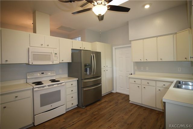 6821 E Queensbury Lane, Inverness, FL 34452
