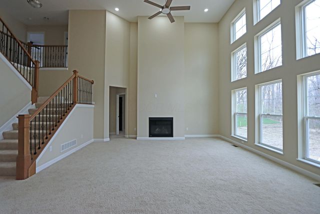 6540 Tanseyclose Lane, Dublin, OH 43016
