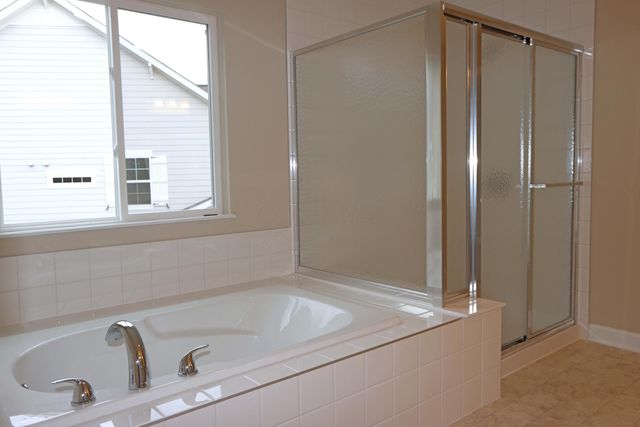 6540 Tanseyclose Lane, Dublin, OH 43016