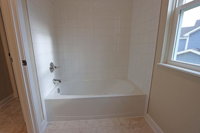 6540 Tanseyclose Lane, Dublin, OH 43016