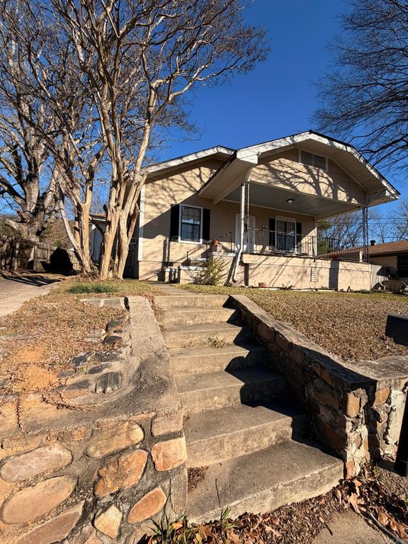 1016 Garland Avenue, Hot Springs, AR 71913