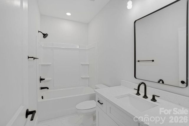 2648 Prince Drive, Lincolnton, NC 28092