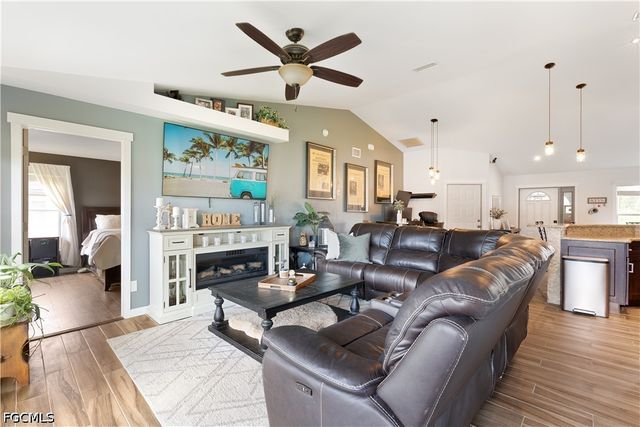 18542 Wisteria RD, Fort Myers, FL 33967