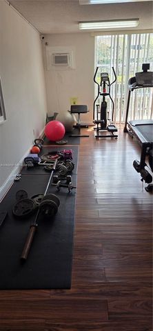 210 172nd St 127, Sunny Isles Beach, FL 33160