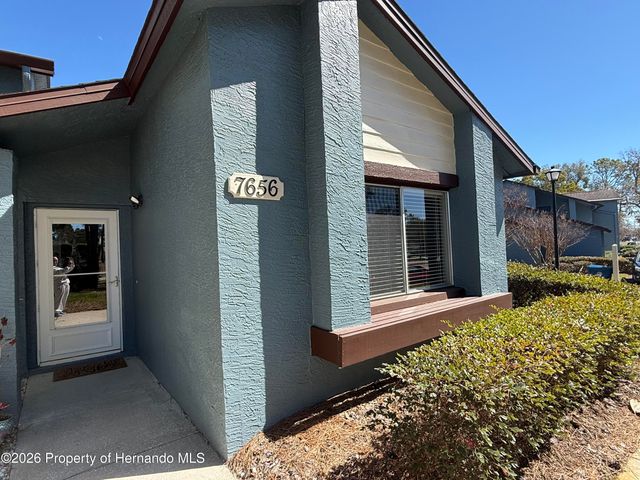 7656 Saint Andrews Boulevard Building 5, Weeki Wachee, FL 34613