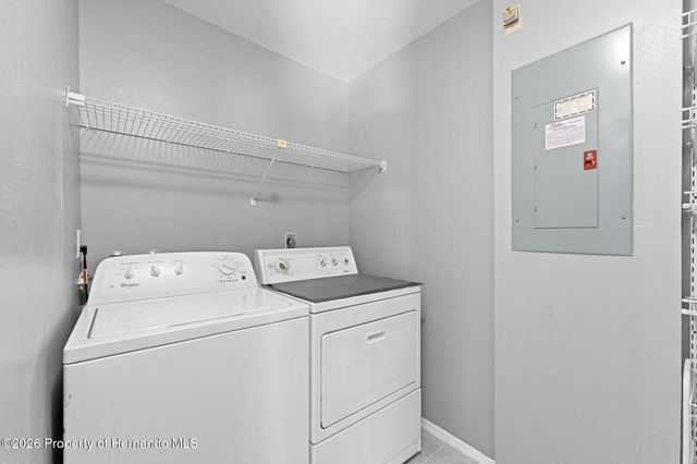 7656 Saint Andrews Boulevard Building 5, Weeki Wachee, FL 34613