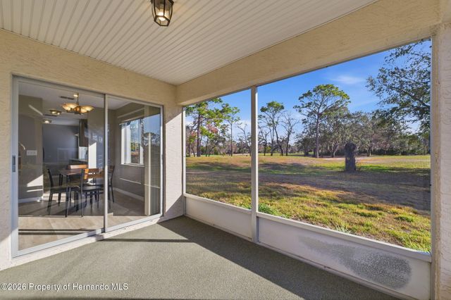 7656 Saint Andrews Boulevard Building 5, Weeki Wachee, FL 34613