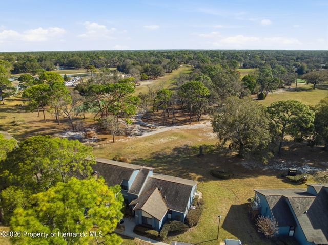 7656 Saint Andrews Boulevard Building 5, Weeki Wachee, FL 34613