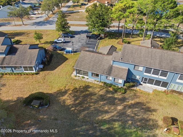 7656 Saint Andrews Boulevard Building 5, Weeki Wachee, FL 34613