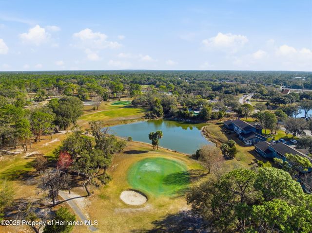 7656 Saint Andrews Boulevard Building 5, Weeki Wachee, FL 34613