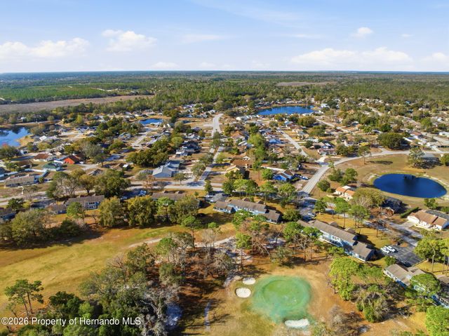 7656 Saint Andrews Boulevard Building 5, Weeki Wachee, FL 34613