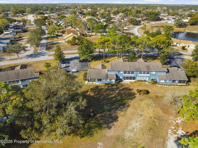 7656 Saint Andrews Boulevard Building 5, Weeki Wachee, FL 34613