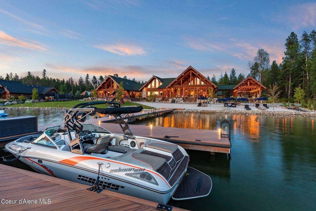 816 Ponderesa Ranch Rd, Sagle, ID 83860 photo 2