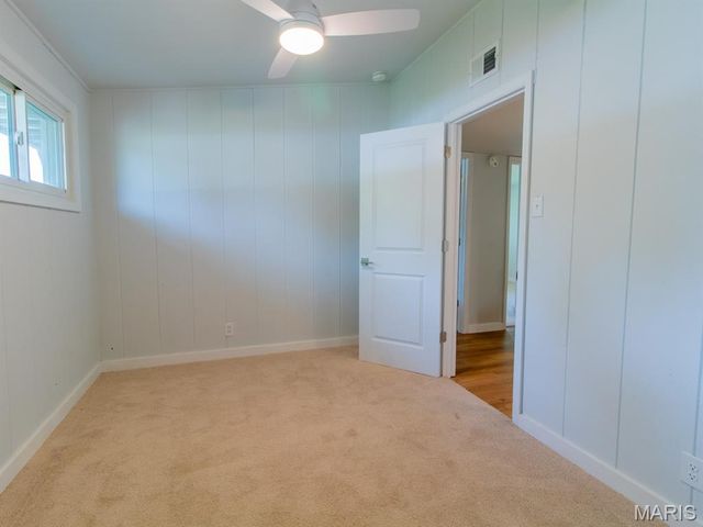 920 Volz Drive, Crestwood, MO 63126