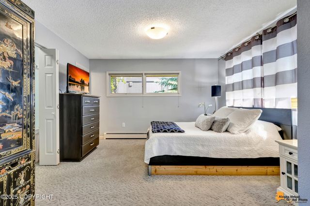 432 W 10th Avenue, Anchorage, AK 99501