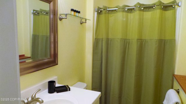 432 W 10th Avenue, Anchorage, AK 99501