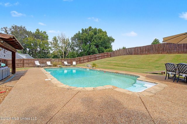 1424 Stone Gate Drive, Hernando, MS 38632