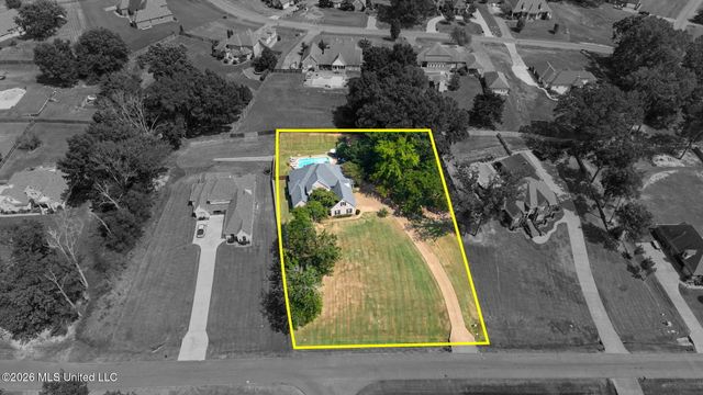 1424 Stone Gate Drive, Hernando, MS 38632