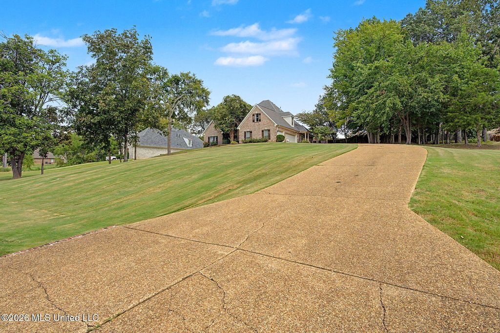 1424 Stone Gate Drive, Hernando, MS 38632 — photo 5