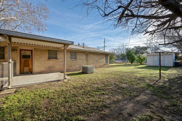 1911 Barbara ST, Austin, TX 78757