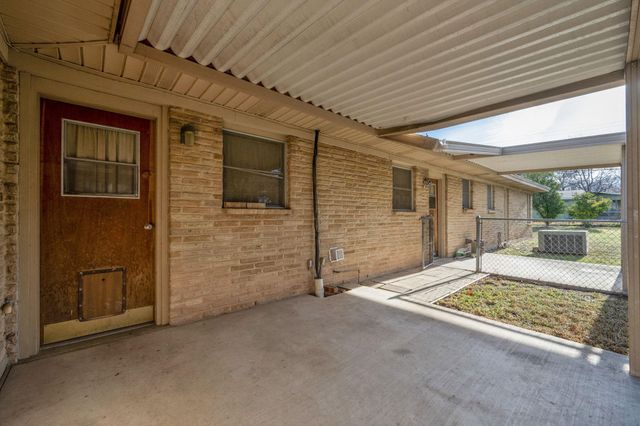 1911 Barbara ST, Austin, TX 78757