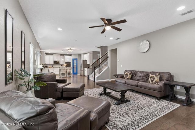1027 MAYFAIR CREEK Court, Jacksonville, FL 32218