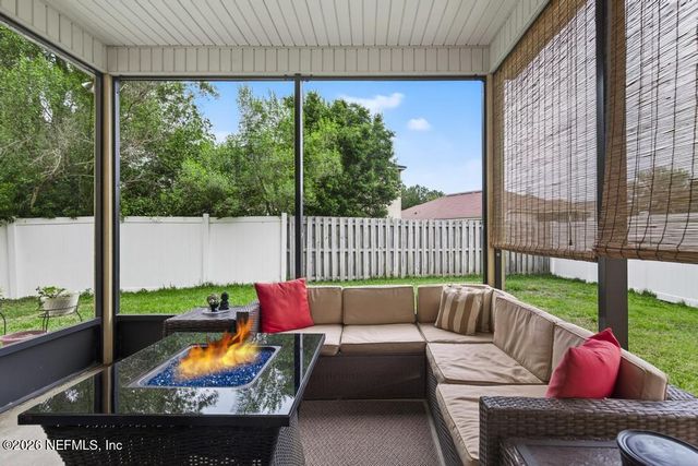 1027 MAYFAIR CREEK Court, Jacksonville, FL 32218
