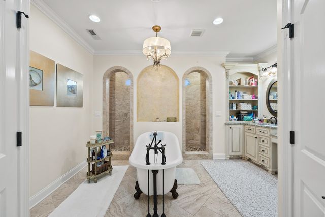 819 E Heathland, Inman, SC 29349