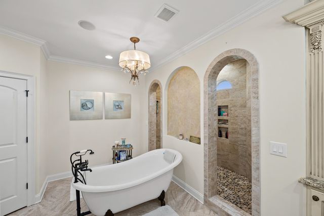 819 E Heathland, Inman, SC 29349