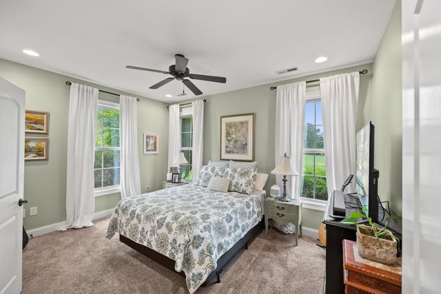 819 E Heathland, Inman, SC 29349