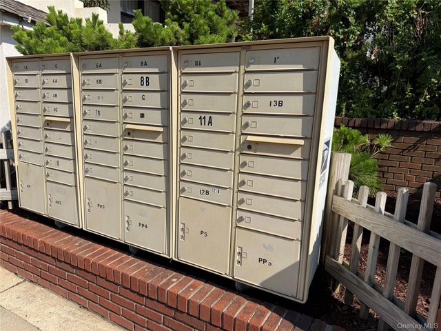 65 W Broadway 11B, Long Beach, NY 11561