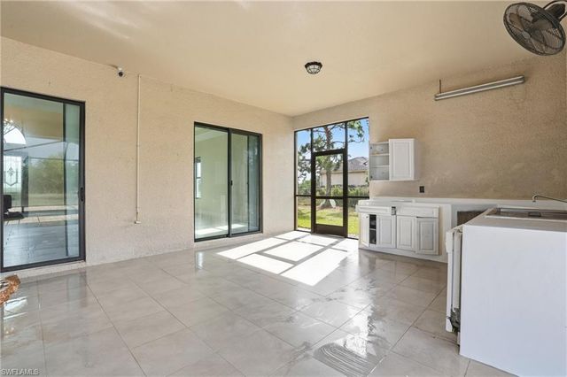 3816 NW 32nd PL, Cape Coral, FL 33993