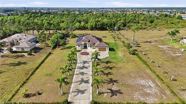 3816 NW 32nd PL, Cape Coral, FL 33993