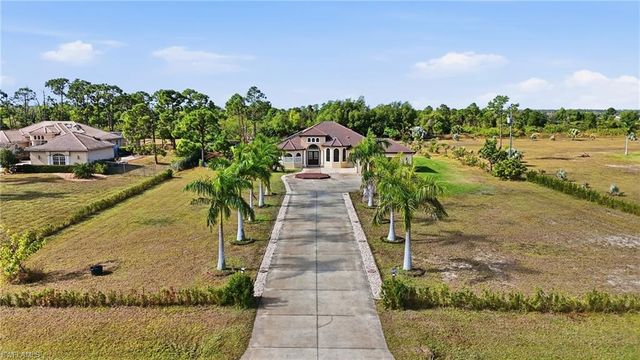 3816 NW 32nd PL, Cape Coral, FL 33993