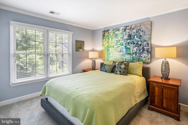 11434 CEDAR RIDGE DR, Potomac, MD 20854