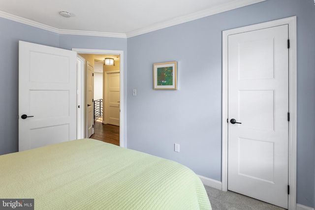 11434 CEDAR RIDGE DR, Potomac, MD 20854