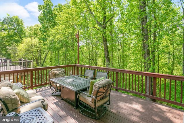 11434 CEDAR RIDGE DR, Potomac, MD 20854