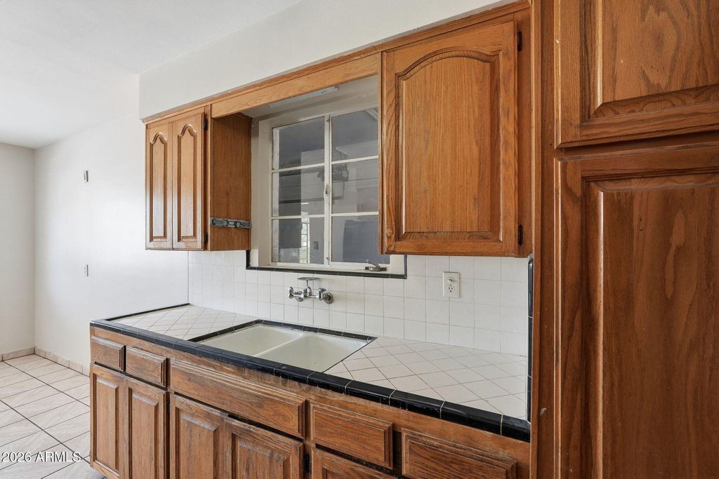 2231 W ORANGEWOOD Avenue, Phoenix, AZ 85021 — photo 5